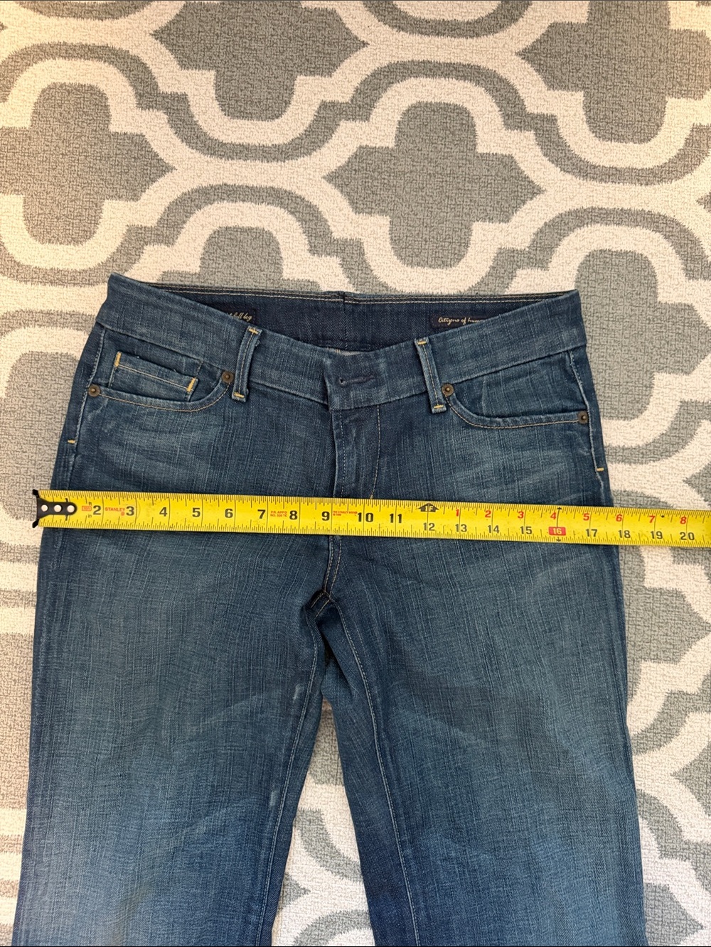 Citizens of Humanity Faye #003 low waist full leg stretch flare denim 31” inseam - Picture 4 of 12